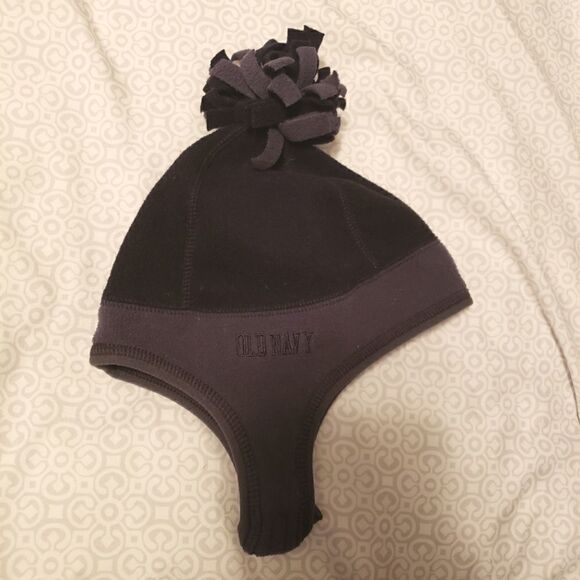 OLD NAVY WINTER HAT MEDIUM 24 M - Picture 1 of 4
